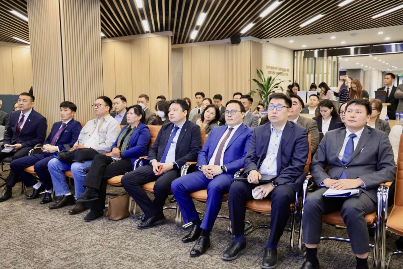 “Хөрөнгө оруулагч-Дипломат ёс ба төрийн албан хаагчийн ёс зүй” арга хэмжээ боллоо