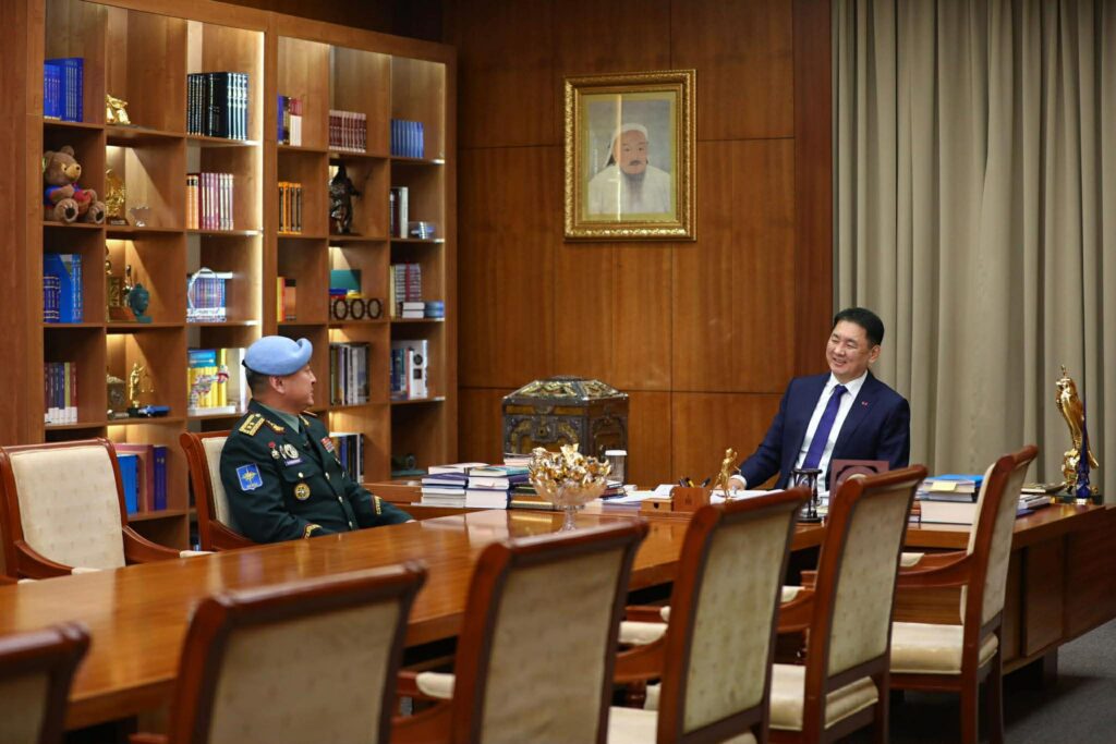 НҮБ-ын Цэргийн хүчний командлагчаар ажилласан анхны монгол генералыг хүлээн авч уулзлаа