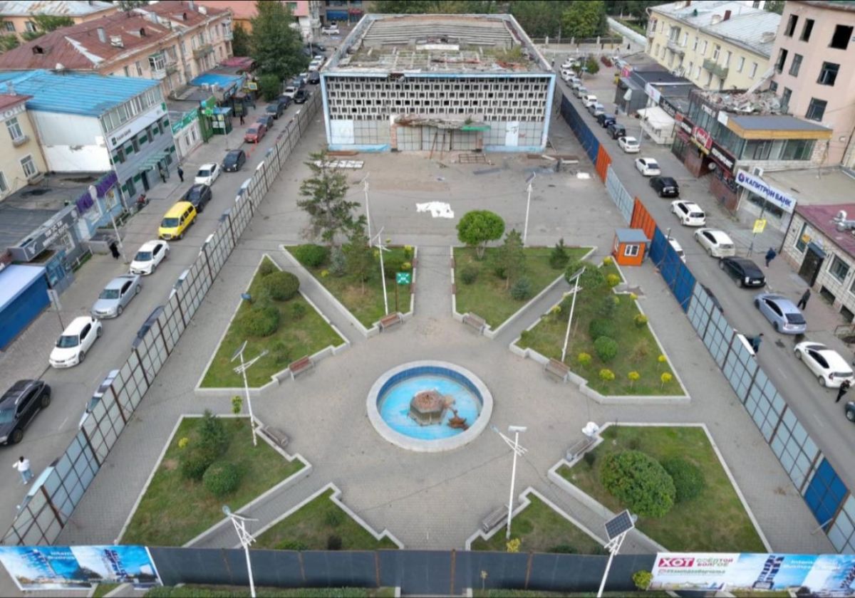 “Ард” кино театрын ногоон байгууламжийн талбайг нийтийн эзэмшилд авлаа