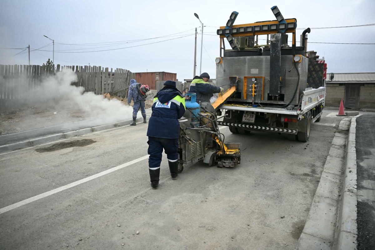 Д.Тайван: СХД-ийн 129 дүгээр сургууль орчмын авто замын ажил ирэх сард дуусна Д.Тайван: СХД-ийн 129 дүгээр сургууль орчмын авто замын ажил ирэх сард дуусна