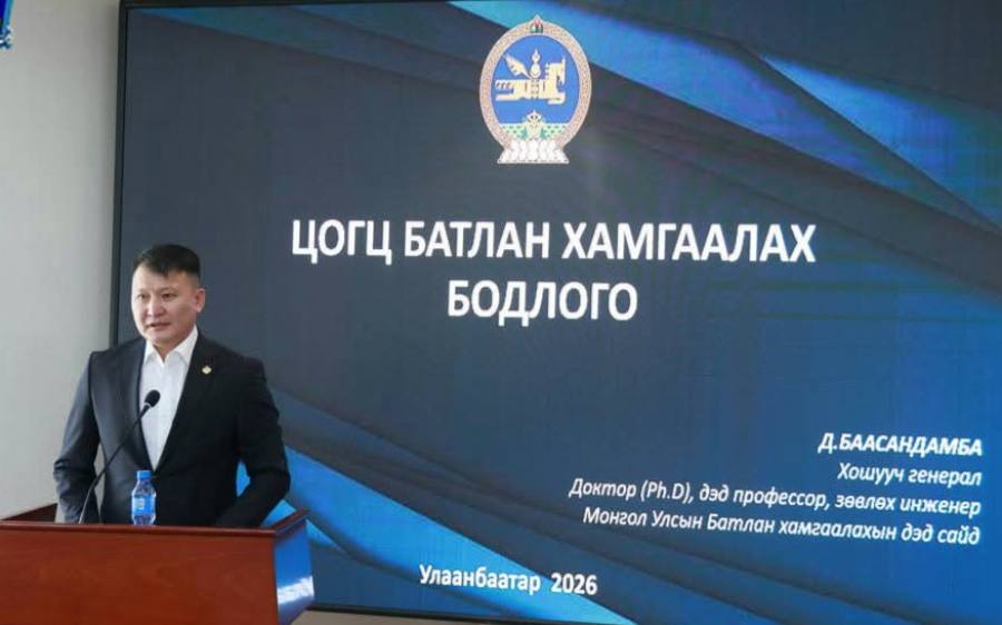 ӨВӨРХАНГАЙ: Батлан хамгаалахын дэд сайд Өвөрхангай аймагт ажиллаж байна