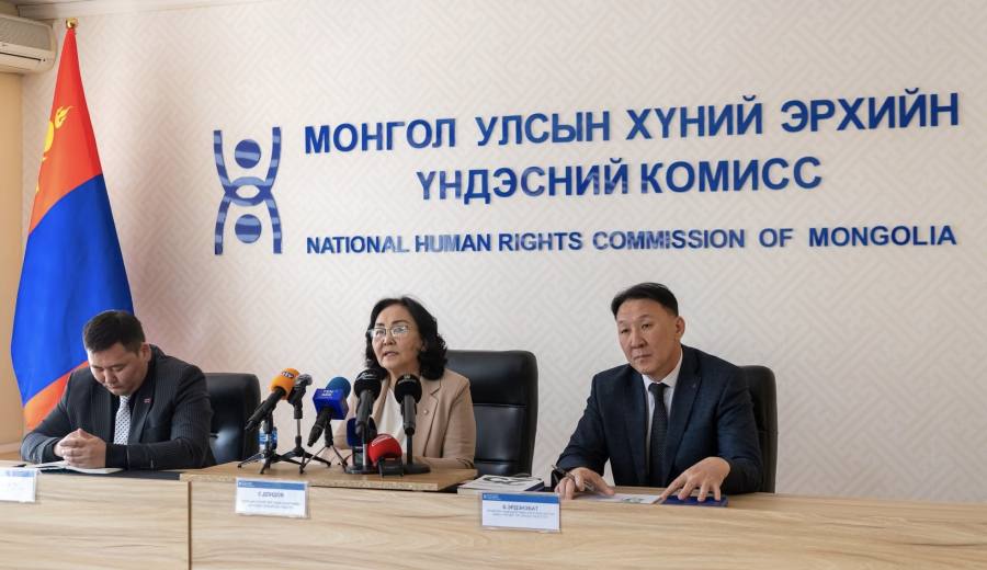 “Хүний эрх хамгаалагчийн эрхийн хэрэгжилт ба төрийн үүрэг” судалгааны үр дүнг танилцуулав