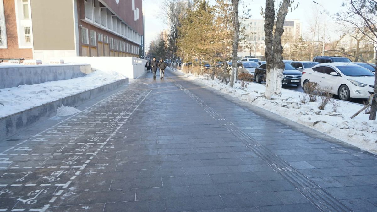 Т.Даваадалай: Явган замыг байгалийн чулуун хавтангаар шинэчилснээр явган хүний гэмтэл, бэртэл 15 хувиар буурсан