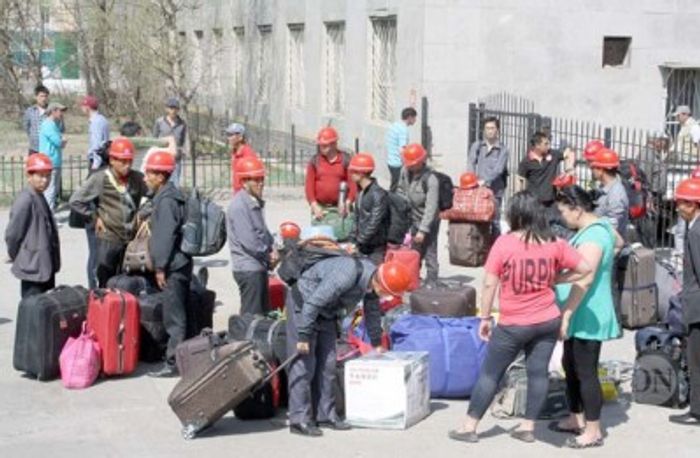 “Ногоон нуур 1008 айлын орон сууц”-ны төслийн ажилд гадаадын иргэдийг зөвшөөрөлгүй хөдөлмөр эрхлүүлсэн зөрчил илэрчээ