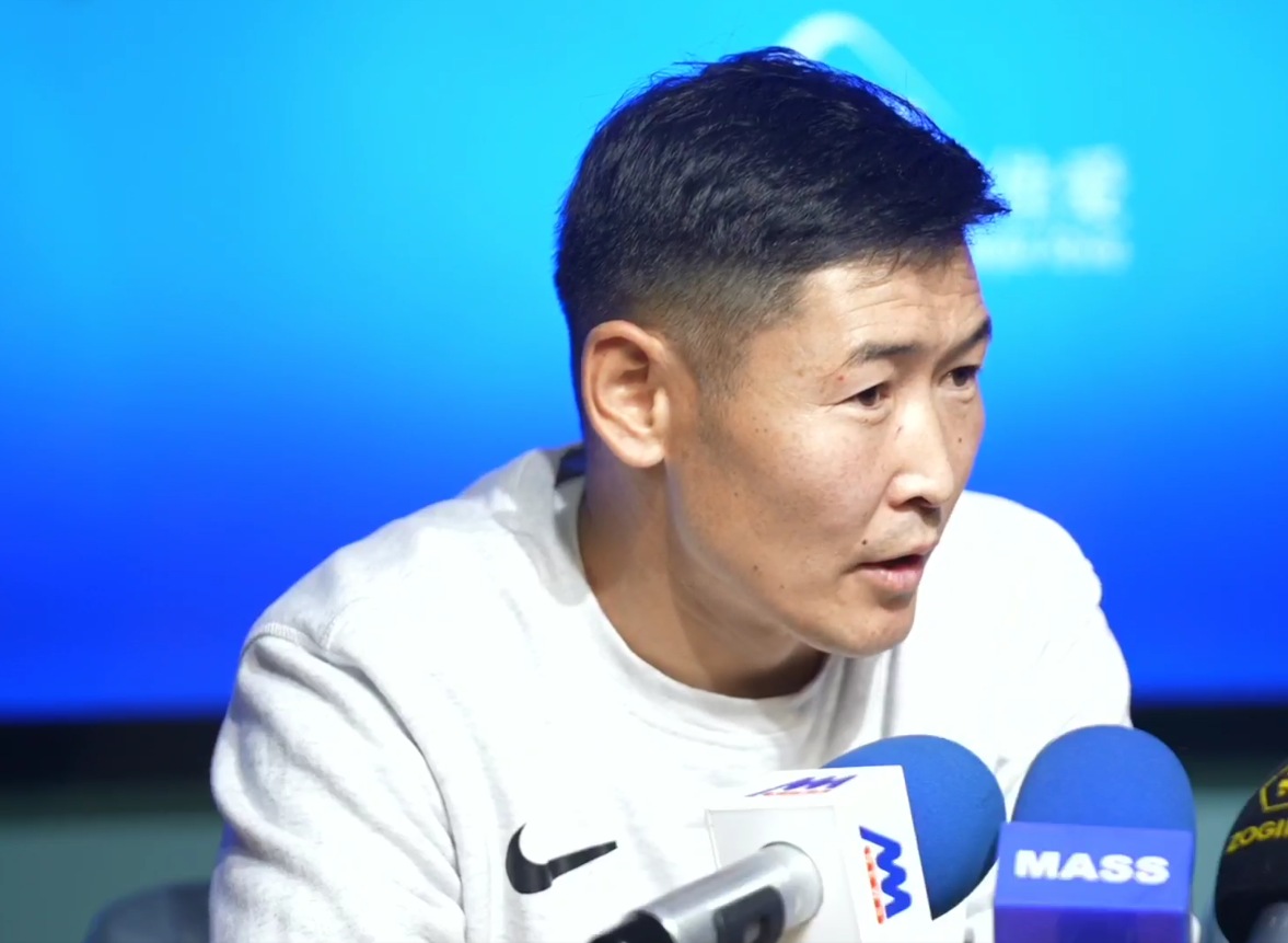 “Шинэ тэнгэр газар” гэх шашны  урсгалаас болж хохирсон иргэдийн төлөөлөл мэдээлэл хийлээ