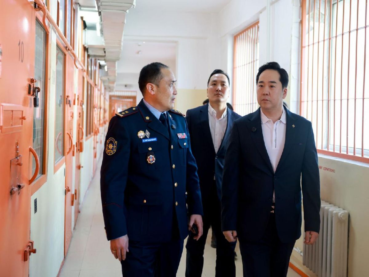 НИТХ-ЫН ДАРГА А.БАЯР 461 ДҮГЭЭР ХААЛТТАЙ ХОРИХ АНГИД АЖИЛЛАЛАА