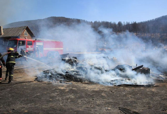 Шар өвсийг шатаахгүй байхыг анхааруулж байна