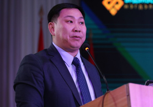 УЛААНБААТАР ХОТ-2040 ХӨГЖЛИЙН ЕРӨНХИЙ ТӨЛӨВЛӨГӨӨГ БАГАНУУР ДҮҮРГИЙН ИРГЭДЭД ТАНИЛЦУУЛЛАА