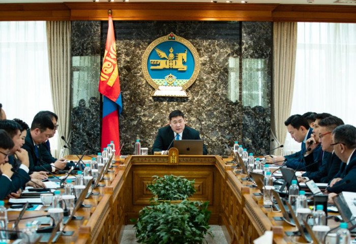 Аж ахуйн нэгжийн худалдан авсан нүүрсийг тусгай гарцаар нэвтрүүлэх ажлыг шуурхай зохион байгуулахыг үүрэг болголоо