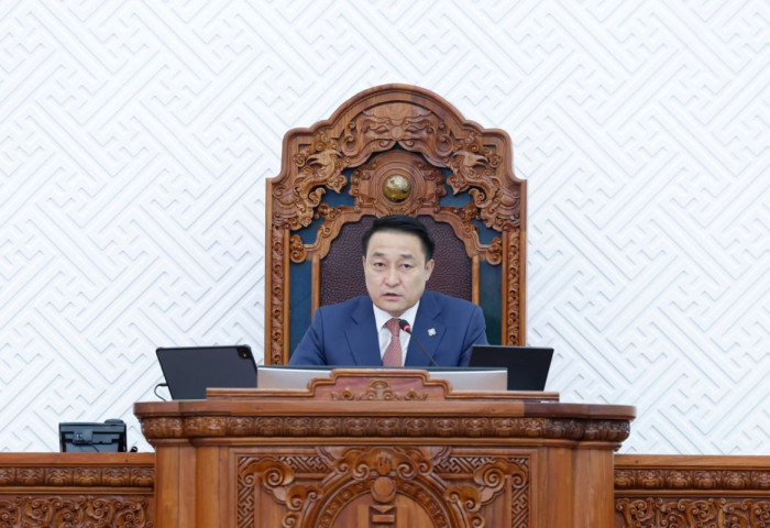 МАН ЫН БАГА ХУРАЛ: АМАРБАЯСГАЛАНГИЙН БАЙР СУУРЬ УУР АМЬСГАЛЫГ ЗӨӨЛЛӨЖ, САЛХИ ХАМТАРСАН ЗАСГИЙН ТИЙШ ЭРГЭЖЭЭ.