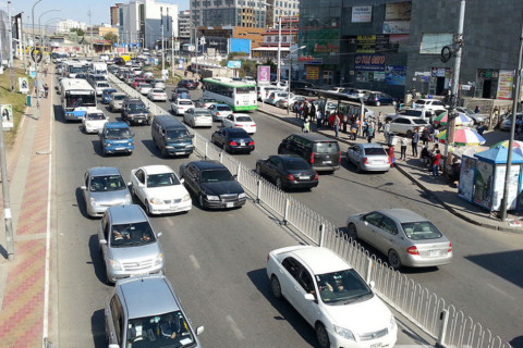 Энэ сарын 25-наас тэгш, сондгой дугаарын хязгаарлалтаар замын хөдөлгөөнд оролцуулна