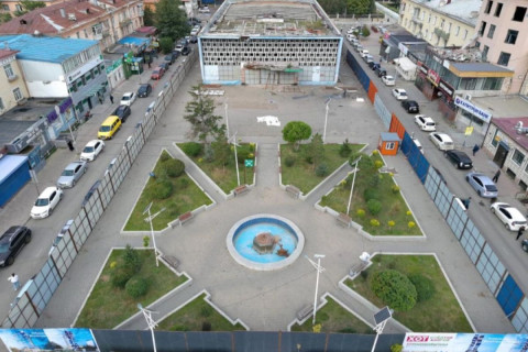 “Ард” кино театрын ногоон байгууламжийн талбайг нийтийн эзэмшилд авлаа