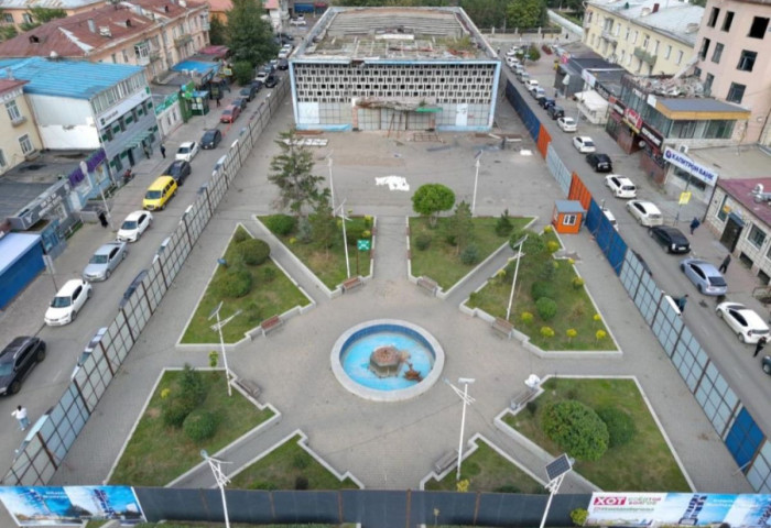 “Ард” кино театрын ногоон байгууламжийн талбайг нийтийн эзэмшилд авлаа
