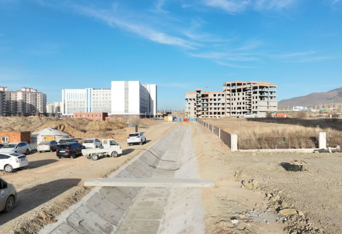 Нийслэлийн хэмжээнд үерийн хамгаалалтын далан, ус зайлуулах шугам сүлжээ зэрэг 20 төсөл 85 хувьтай хэрэгжиж байна