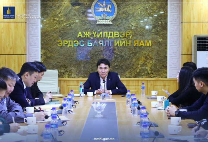 Шатахууны нийлүүлэлт, тээвэрлэлт, түгээлтийг шуурхай зохион байгуулах чиглэлд холбогдох байгууллагуудтай хамтран ажиллаж байна