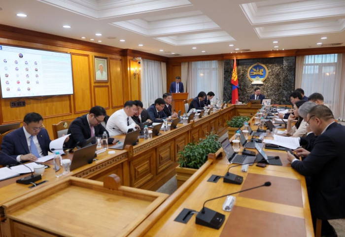 Багш, эмч нарын орон сууцны хүртээмжийг нэмэгдүүлэх асуудлыг судлах өргөтгөсөн ажлын хэсэг байгууллаа