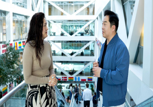 АНУ-ЫН ИХ, ДЭЭД СУРГУУЛИУДАД 200 ОЮУТАН СУРГАХ ТАЛААР САНАЛ СОЛИЛЦОВ