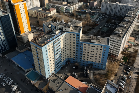 Орон сууцны фасад засварын ажил дууслаа