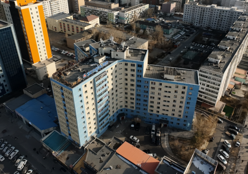 Орон сууцны фасад засварын ажил дууслаа