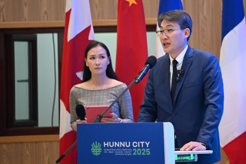 Хүннү хотын төлөвлөлтийг боловсруулах олон улсын сонгон шалгаруулалтын бүтээлийн үзэсгэлэнг дэлгэлээ