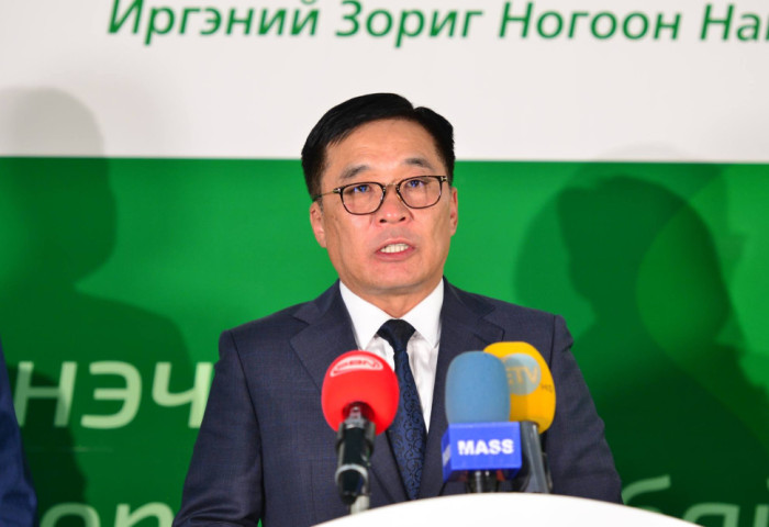 ИЗНН-ын дарга Б.Батбаатар, ЕНБД Ч.Мөнхжаргал нарт хандан шаардлага хүргүүлжээ