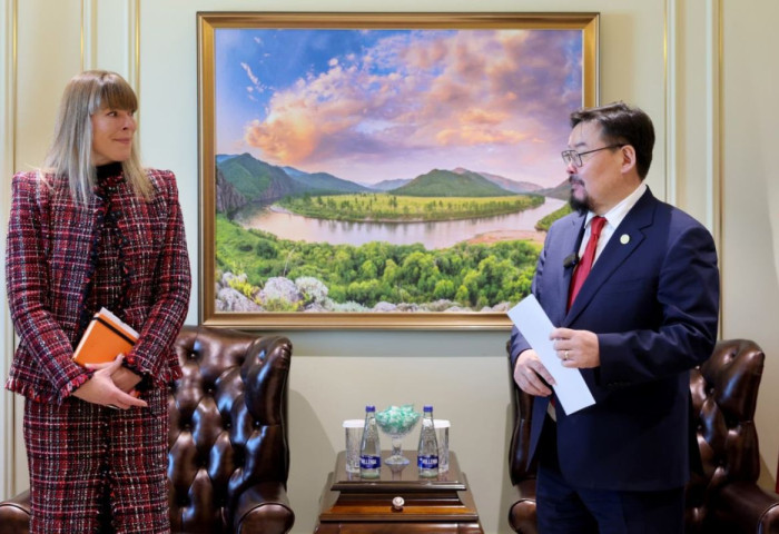 Г.ЗАНДАНШАТАР: “ОЮУТОЛГОЙ” ТӨСӨЛ ХАРИЛЦАН ИТГЭЛЦЭЛ, ШУДАРГА ЗАРЧИМ, НЭЭЛТТЭЙ БАЙДАЛД СУУРИЛАХ ЁСТОЙ