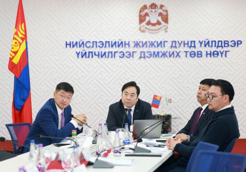 ЗӨВЛӨЛИЙН ХУРЛААР АГААРЫН БОХИРДЛЫГ БУУРУУЛАХ ЧИГЛЭЛЭЭР ХЭРЭГЖҮҮЛЖ БУЙ АЖЛЫН ЯВЦЫГ СОНСЛОО