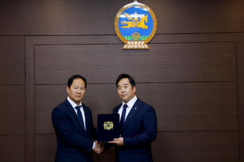 НИЙСЛЭЛИЙН 2026 ОНЫ ТӨСВИЙН ТӨСЛИЙГ НИТХ-ЫН ДАРГА А.БАЯРТ ӨРГӨН БАРИЛАА