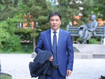 Монгол төрийн сайдын томилгоонд мэдлэг чадвар чухал биш “даргад үнэнч“ байх чанар болсон уу?