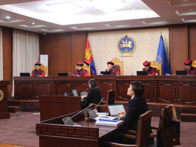Эрүүгийн хуулийн 13.14-р заалт Үндсэн хууль зөрчсөн байна гэж ҮХЦ-ийн дунд суудлын хуралдаанаар дүгнэв