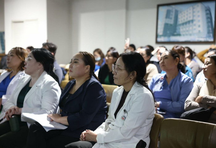 Анхан шатны эмнэлгээс дүүрэг, улсын эмнэлэгт цаг авах системийг цахимжууллаа