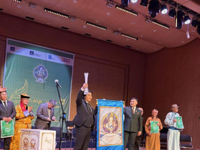 “Болор цом 43” яруу найргийн наадмын шилдэгүүд тодорчээ