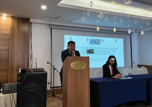 ИЗНН-ын дарга Б.Батбаатарт намын анхан болон дунд шатны байгууллагаас шаардлага хүргүүлж, эс биелүүлвэл огцруулах хүртэл арга хэмжээ авахаа мэдэгдлээ