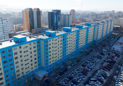 БГД-ийн 14 дүгээр хорооны хоёр байрыг дулаалж, фасадыг шинэчиллээ