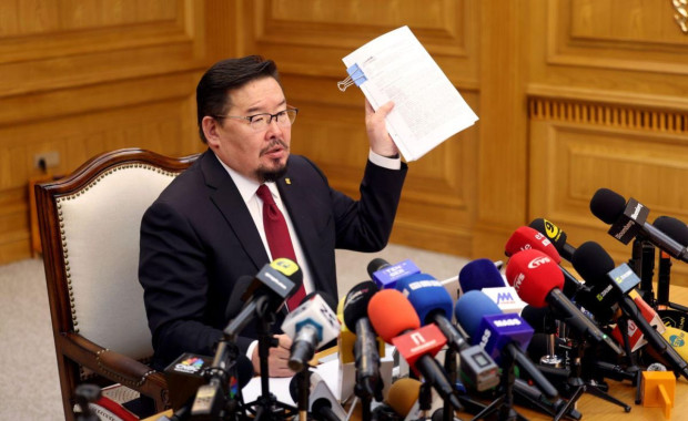 Задгай амтай Засгийн газар