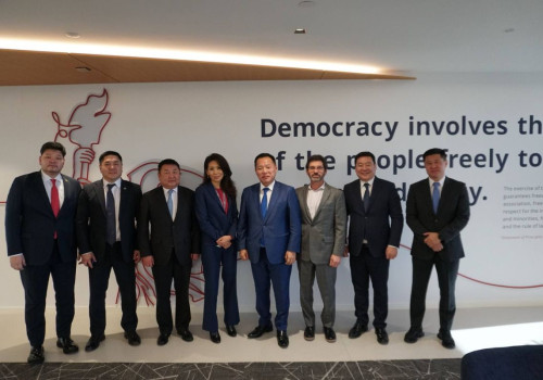 АРДЧИЛЛЫН ҮНДЭСНИЙ САНГИЙН УДИРДЛАГАТАЙ УУЛЗАВ