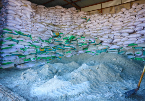 Г.Билгүүн: Байгальд ээлтэй, хурдан уусдаг бодис зам талбайд цацаж, халтиргаа гулгаанаас сэргийлж байна