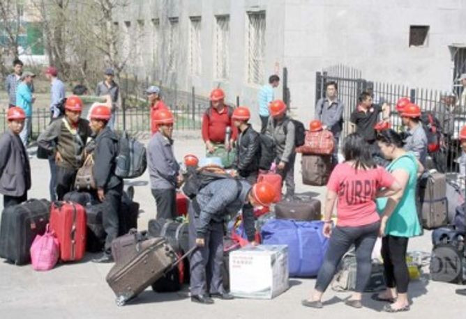 “Ногоон нуур 1008 айлын орон сууц”-ны төслийн ажилд гадаадын иргэдийг зөвшөөрөлгүй хөдөлмөр эрхлүүлсэн зөрчил илэрчээ