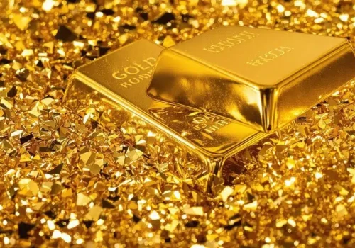 Алтны үнэ шинэ дээд үзүүлэлтэд хүрчээ