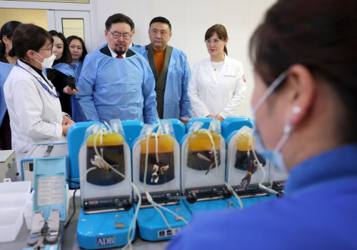 “Цусаа хандивлаж, бусдад амьдрал бэлэглэх“-ийг  Ерөнхий сайд  Г.Занданшатар монголчууддаа хандан  уриаллаа