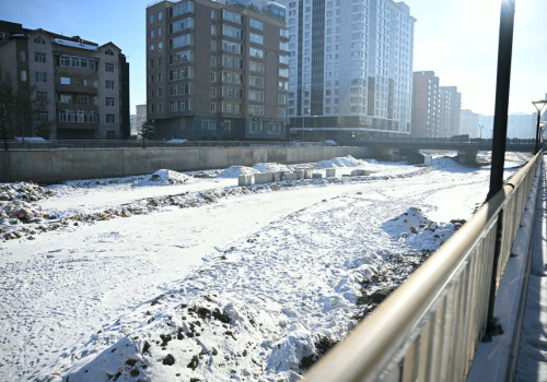 Сэлбэ голын явган зам болон бусад тохижилтын ажил 50 хувийн гүйцэтгэлтэй байна