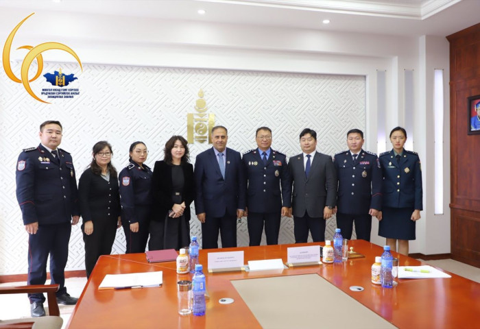 “СУРГАГЧ БАГШ БЭЛТГЭХ СУРГАЛТЫН ХӨТӨЛБӨР”-ИЙГ БАТАЛЛАА