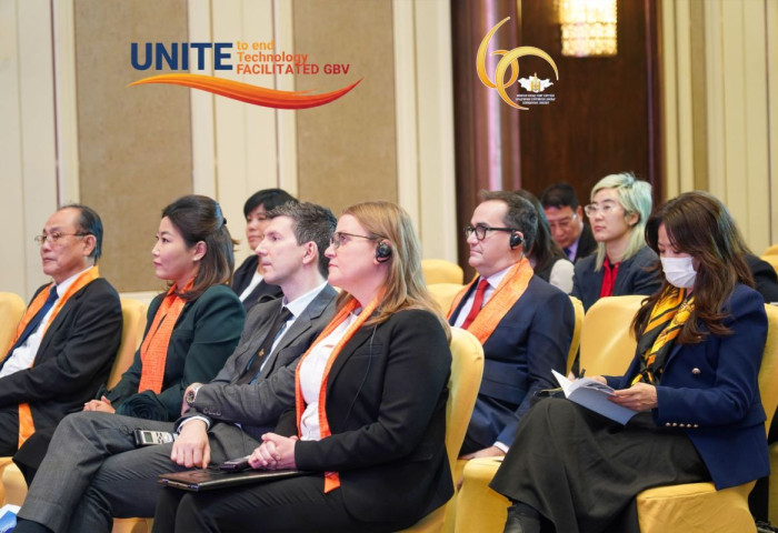 “МОНГОЛ УЛС ДАХЬ ЭРЭГТЭЙЧҮҮДИЙН АМЬДРАЛЫН ТУРШЛАГА, ХҮЧИРХИЙЛЭЛ ҮЙЛДЭХ БАЙДАЛ“ СУДАЛГААНЫ ҮР ДҮНГ ТАНИЛЦУУЛЛАА