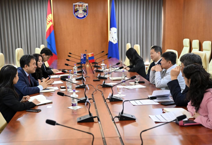 Хотын дарга Х.Нямбаатар Австралийн Холбооны Улсаас Монгол Улсад суугаа Онц бөгөөд Бүрэн эрхт Элчин сайдтай уулзлаа