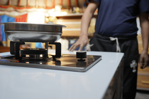 Байшин сууцаа бүрэн дулаасан айл өрхүүдийг хийн халаалтын системд шилжүүлж байна