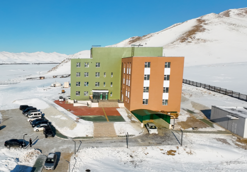 Баянзүрх дүүргийн 20 дугаар хороонд Нийгмийн хамгааллын тусгай төвийн барилгын ажил дуусаж, улсын комисс хүлээн авлаа