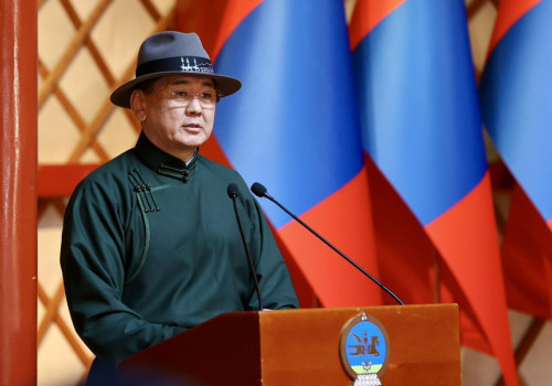 Ерөнхийлөгч У.Хүрэлсүх: Уламжлалт анагаах ухааныг гүнзгийрүүлэн хөгжүүлэх, түгээн дэлгэрүүлэхийг ямагт дэмжинэ