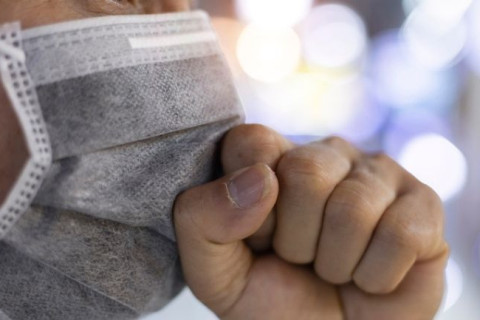 Риновирусийн халдвар хатгаа болж хүндрэх эрсдэлтэй байна