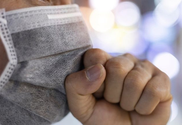 Риновирусийн халдвар хатгаа болж хүндрэх эрсдэлтэй байна