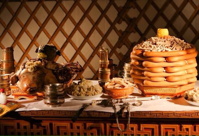 Битүүний өдрийг амралтын өдөрт шилжүүлэхээр шийдвэрлэлээ